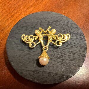 Vintage Jim Shore Matte Gold Cherub Brooch